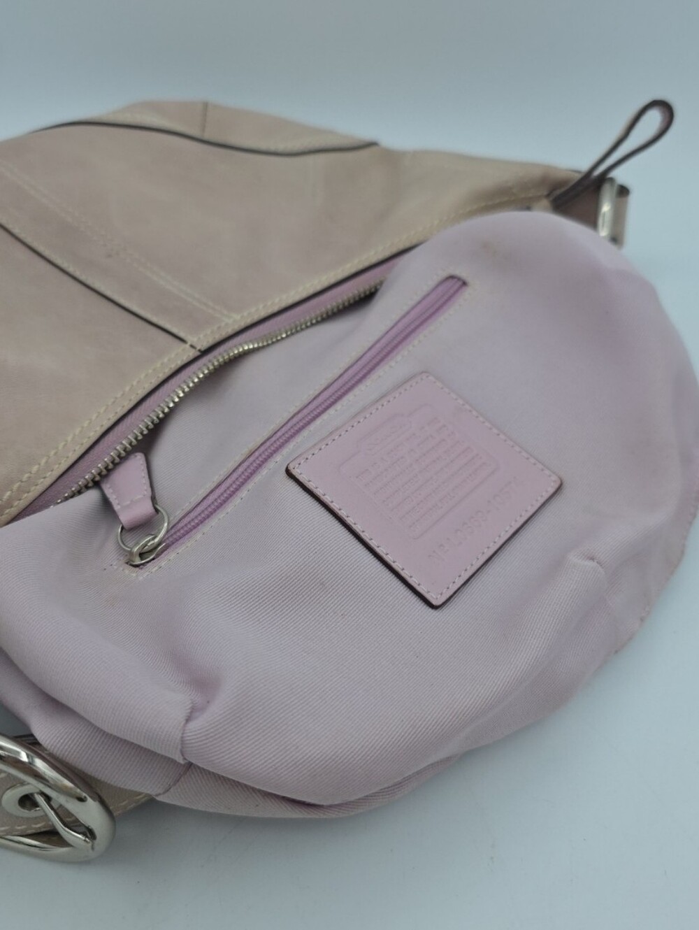 COACH Soho Boho Lilac 10574 Shoulder Bag Y2K Vintage - Picture 11 of 16